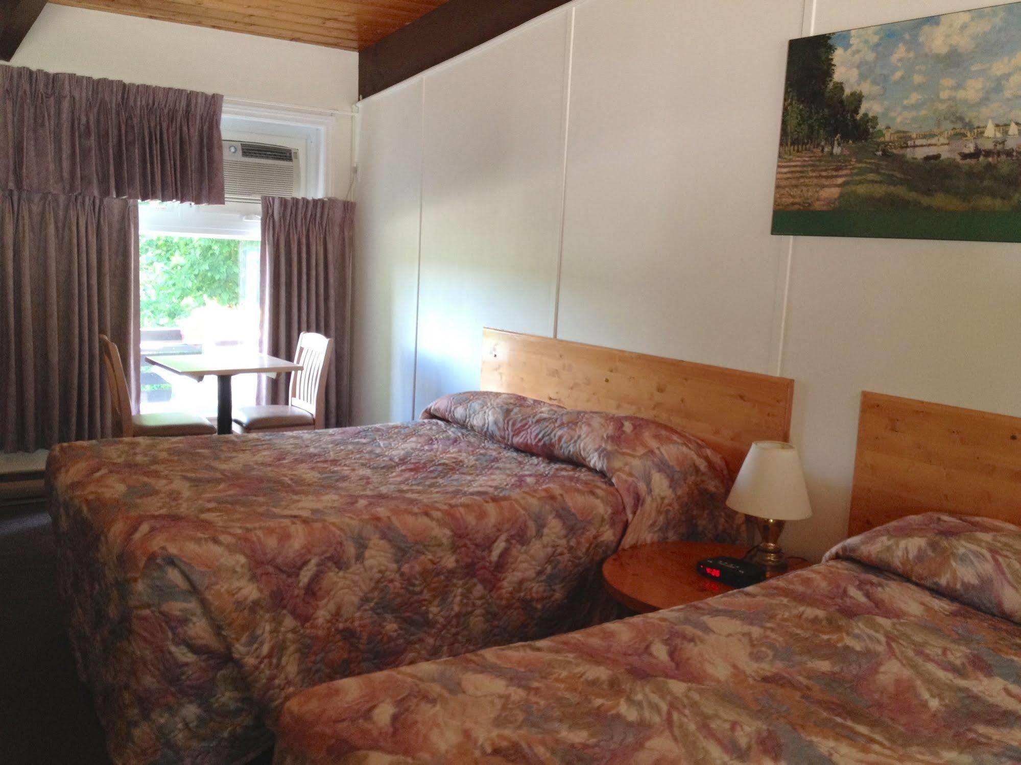 Lakeview Motel Haliburton Eksteriør bilde